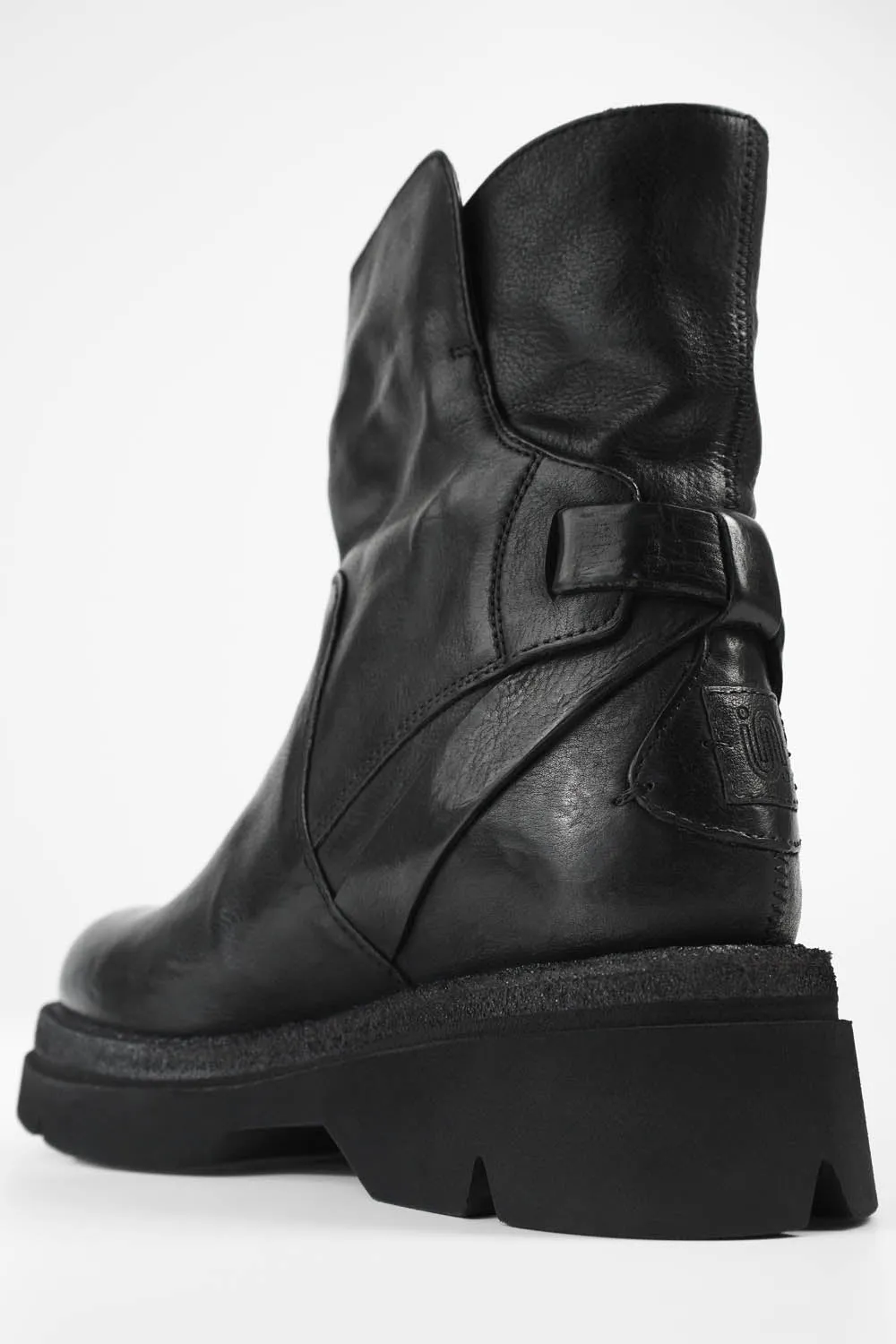 CROFT urban-black lightweight bikers.