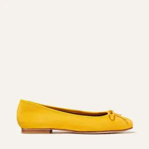 Demi-ochre suede