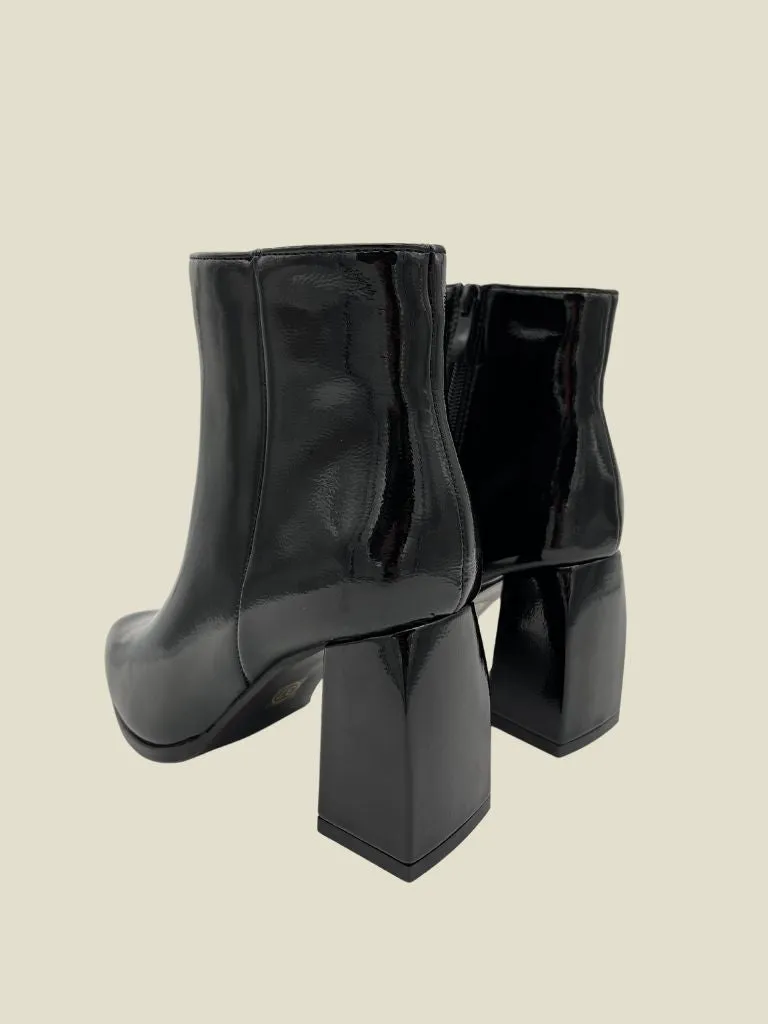 Heels Isabeau Glossy Black