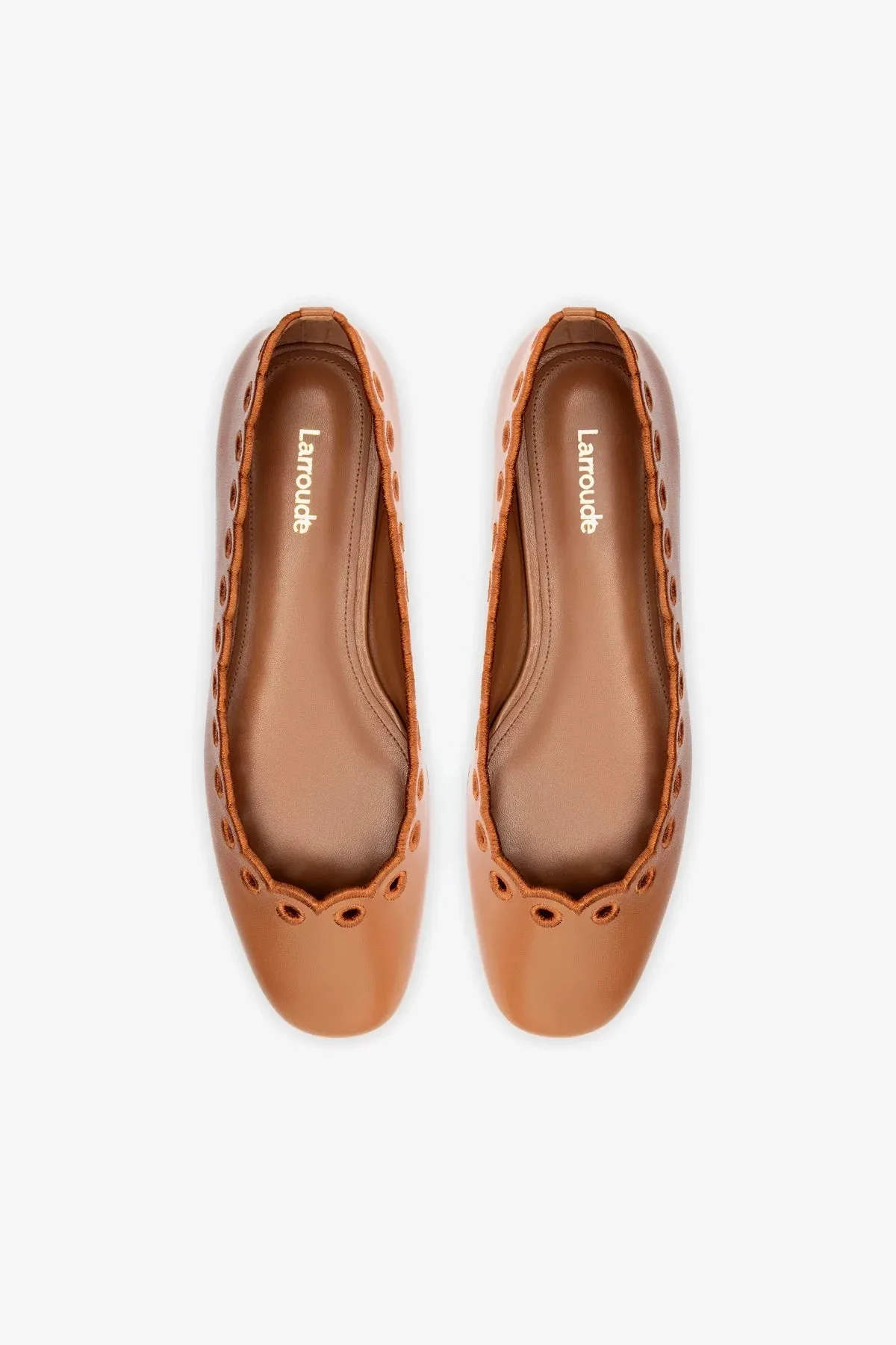 Meghan Broderie Flat In Caramel Leather