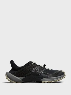 Minimus M10 Sneakers in Black