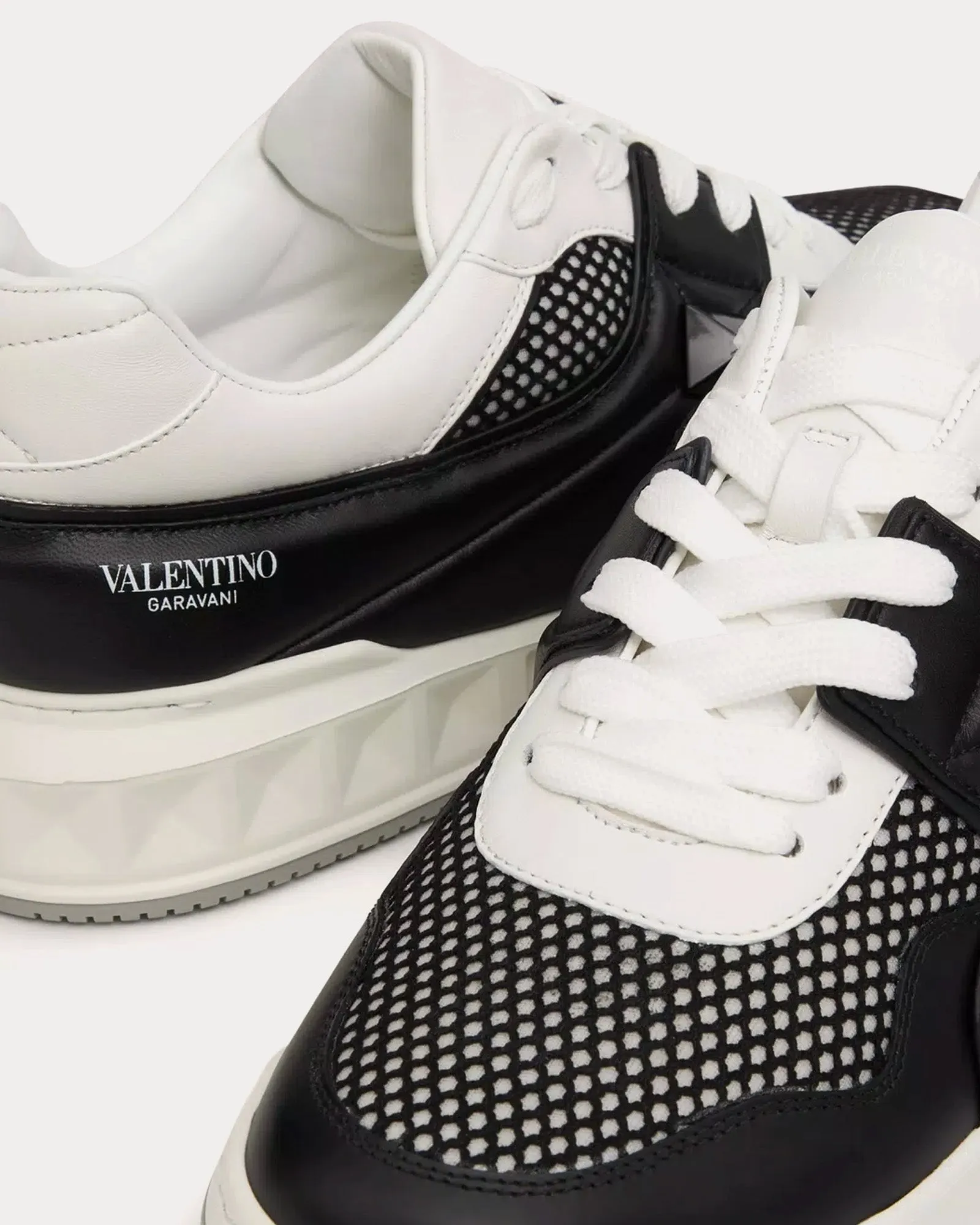 One Stud Mesh & Nappa Leather Black Low Top Sneakers
