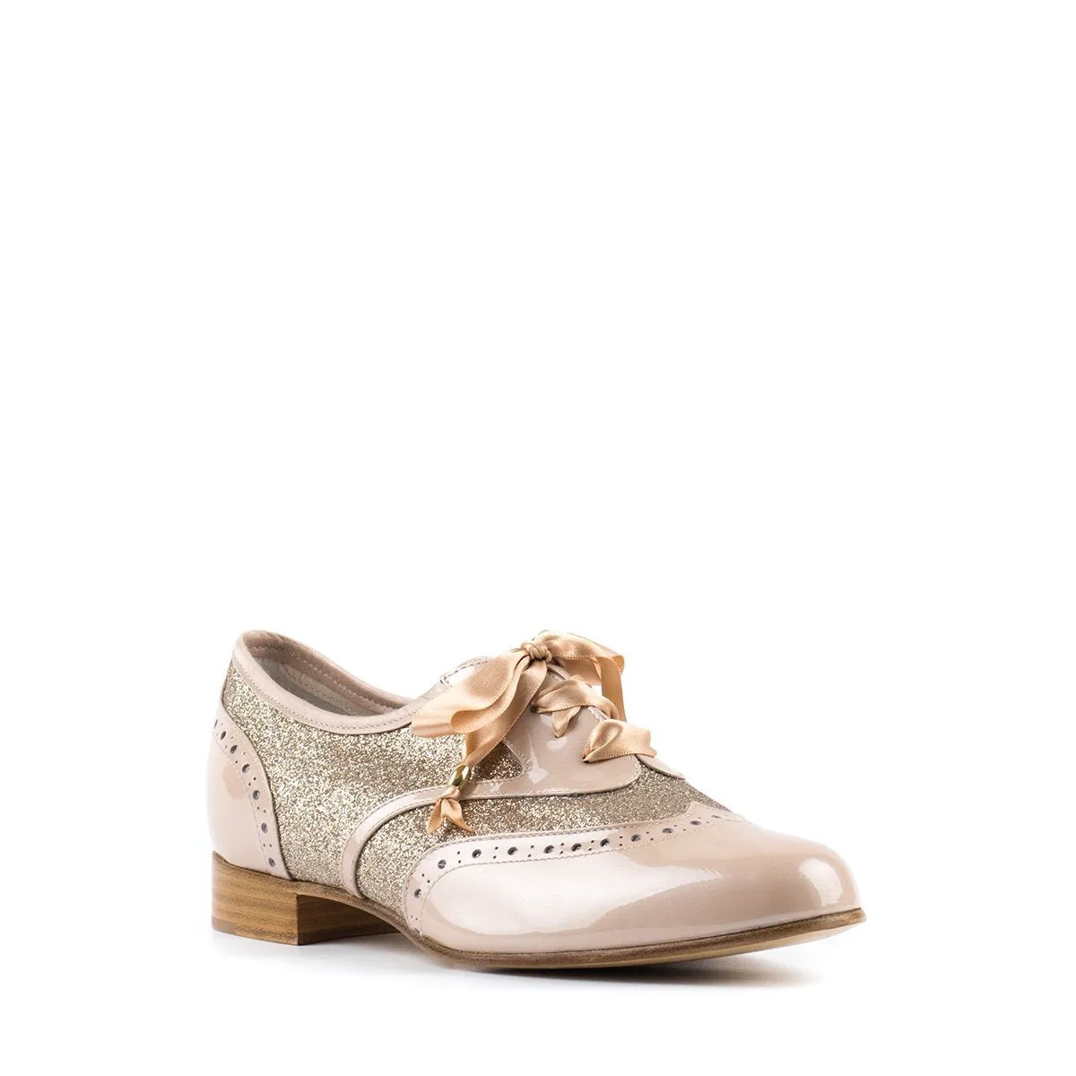 Paoul Desdemona Ladies Pearled Powder Patent Derby Bridal or Social Dance Shoe with Light Platinum Glitter and Satin Bow